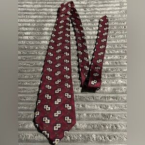 Barrington Mens Tie 100% Italian Silk 59”L